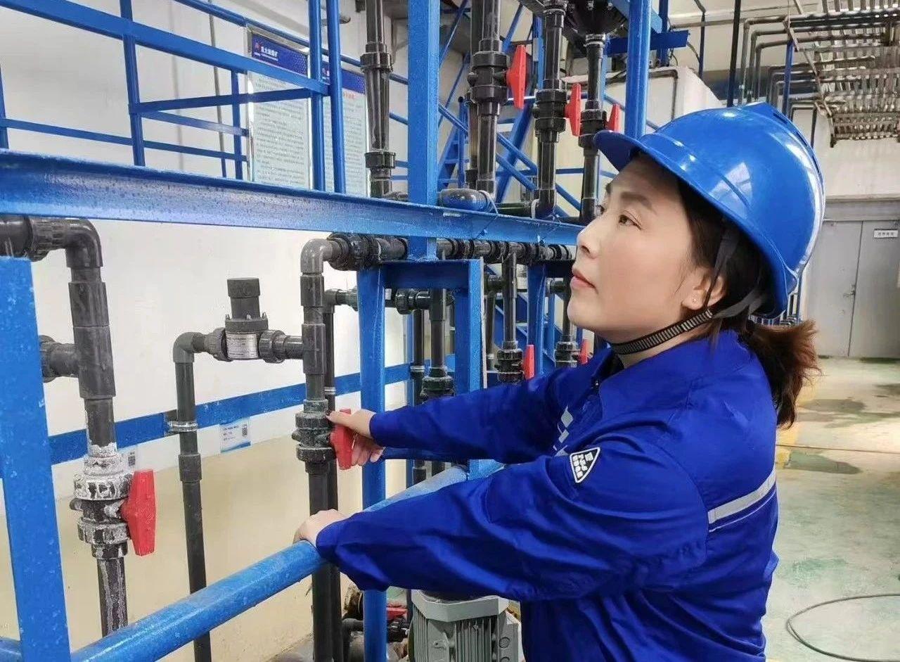 mg冰球突破·豪华版(试玩)官网首页