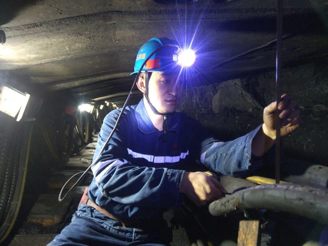 mg冰球突破·豪华版(试玩)官网首页