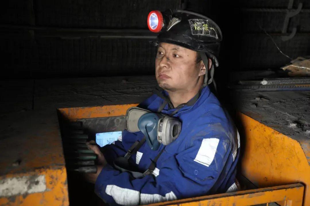 mg冰球突破·豪华版(试玩)官网首页